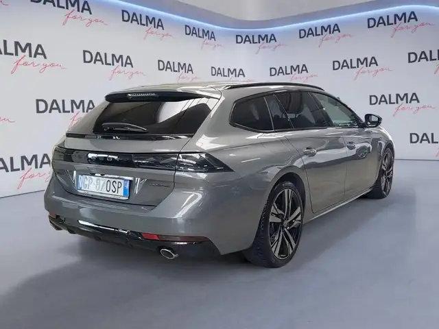 Peugeot 508 view 5