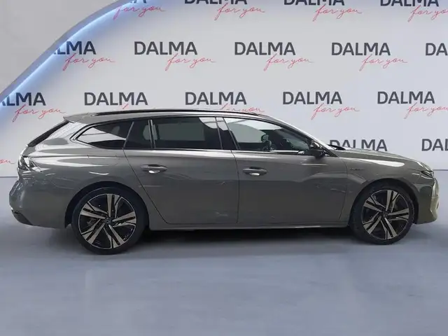 Peugeot 508 view 6