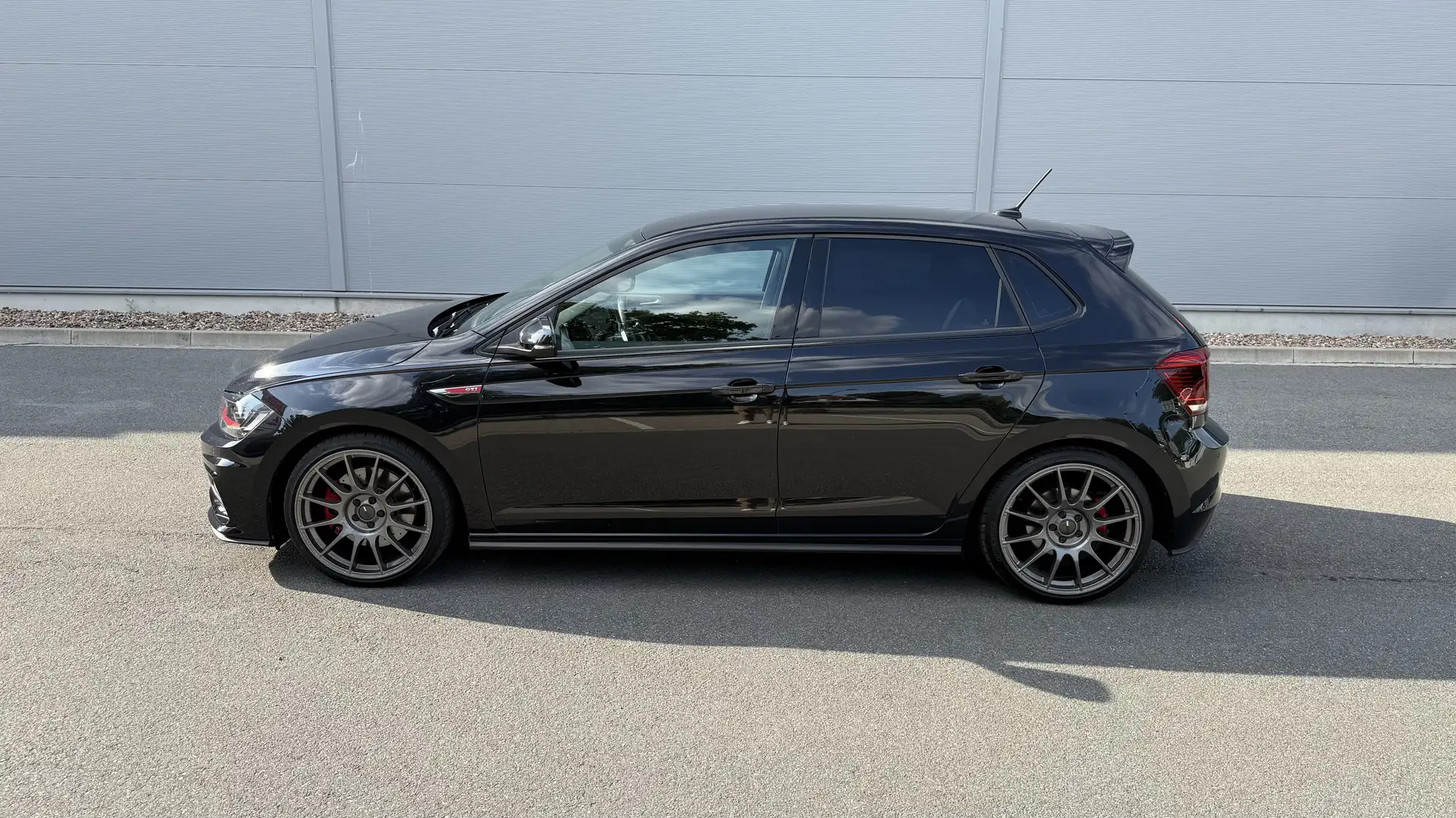 Volkswagen Polo GTI GTI DSG AUT. SHZ. LED. ACC. ALU. Beats Schwarz - 2