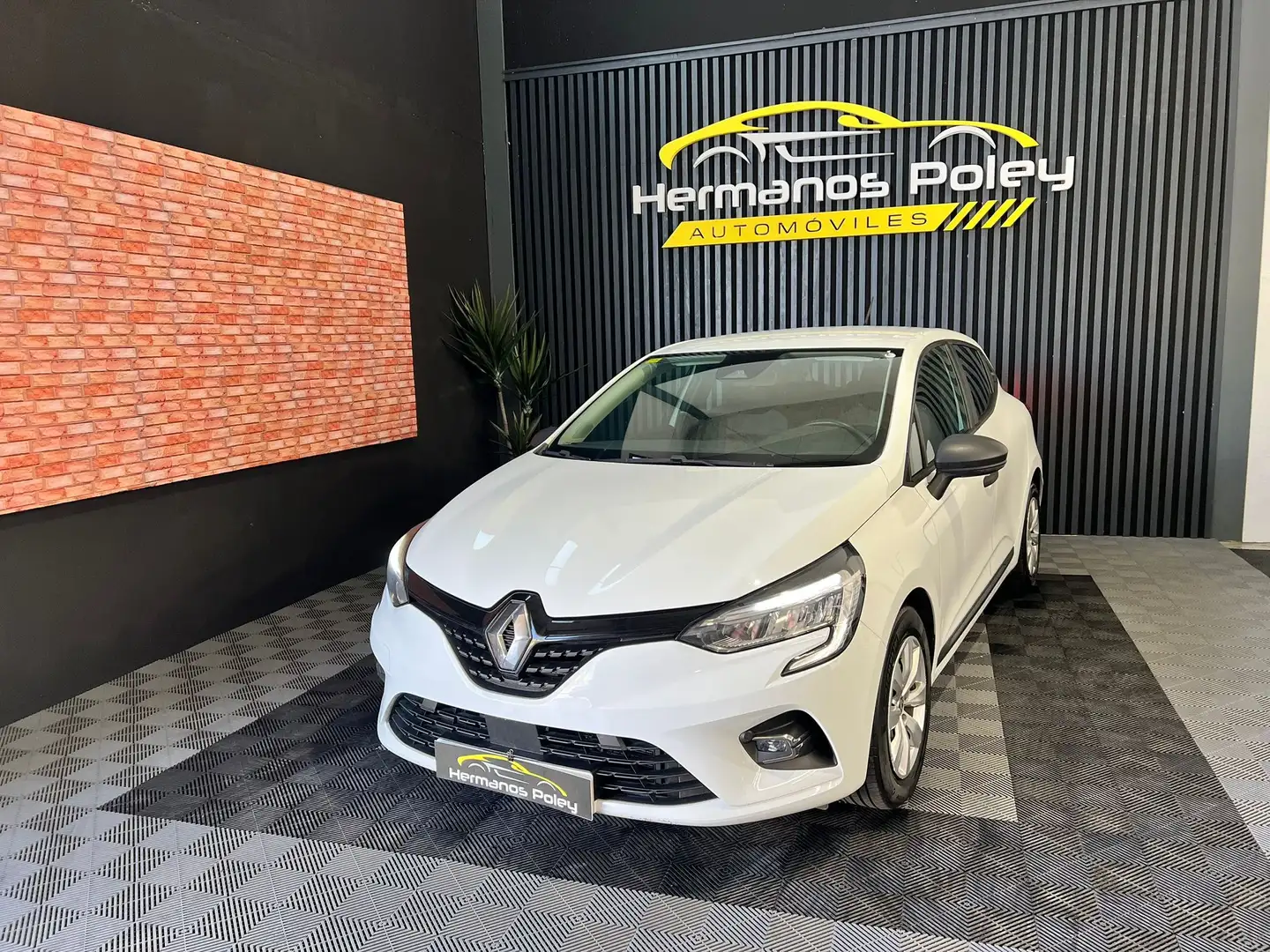 Renault Clio Blue dCi Business 63kW Wit - 1