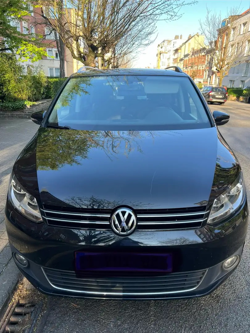 Volkswagen Touran Touran 1.6 CR TDi Trendline 7pl. DSG Zwart - 2