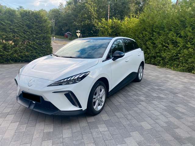 MG MG4 4 Luxury 64 kWh