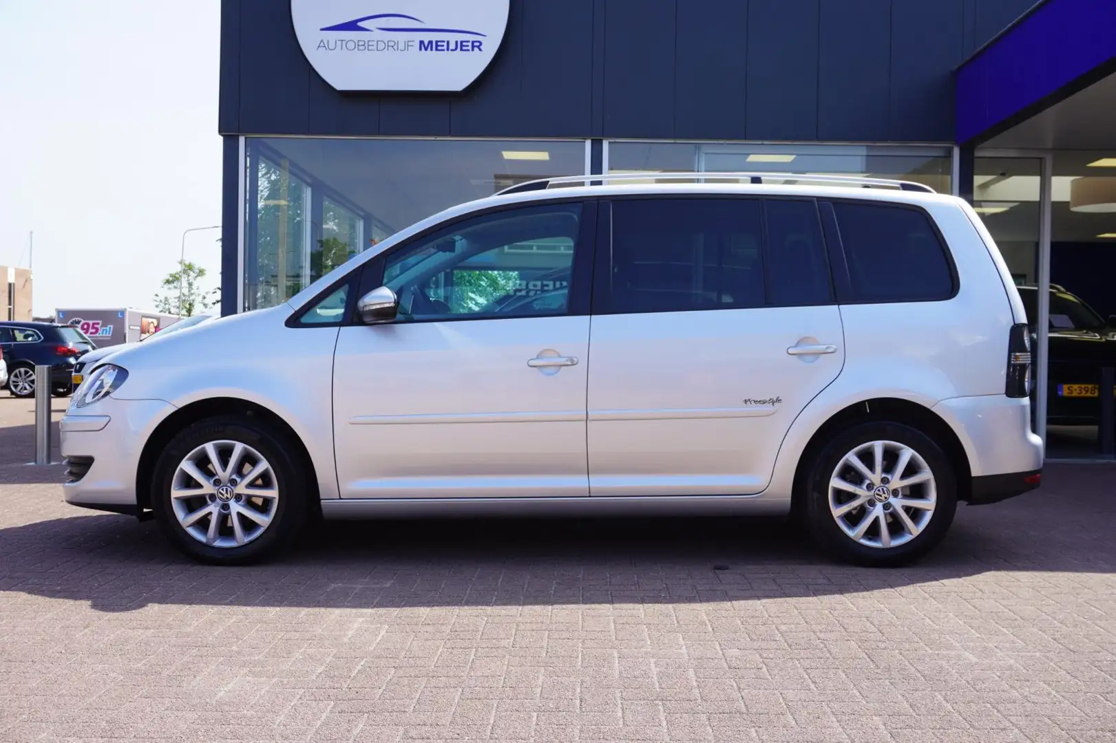 Volkswagen Touran 1.4 TSI Highline | Airco | Elek. Pakket | Hoge ins Gris - 2