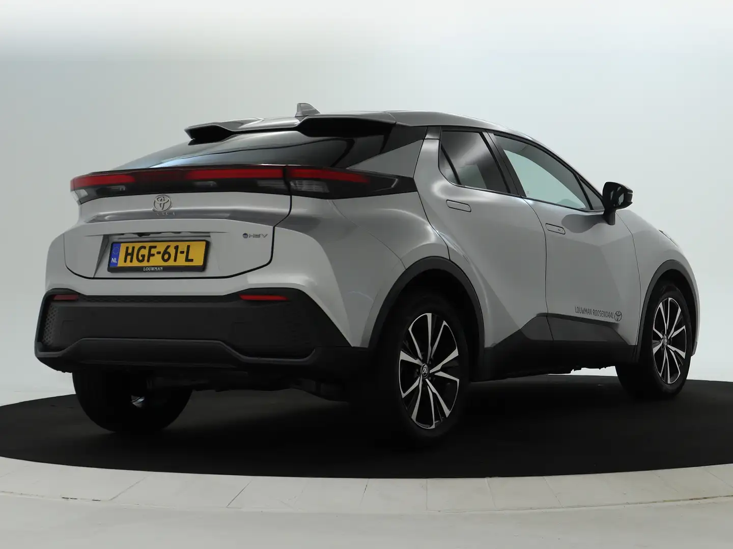 Toyota C-HR 1.8 Hybrid 140 Dynamic | DEMO | Grau - 2