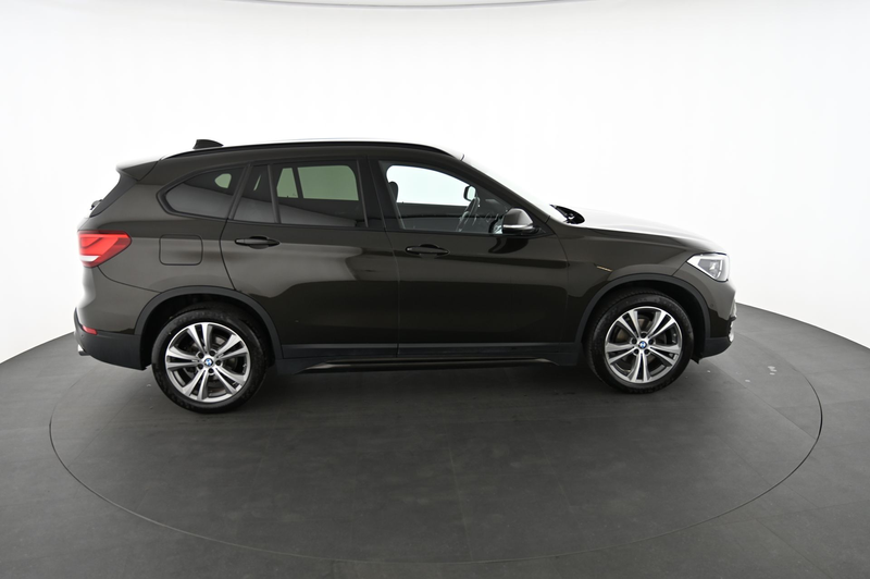 BMW X1 xDrive18d Pickerl NEU — photo 6