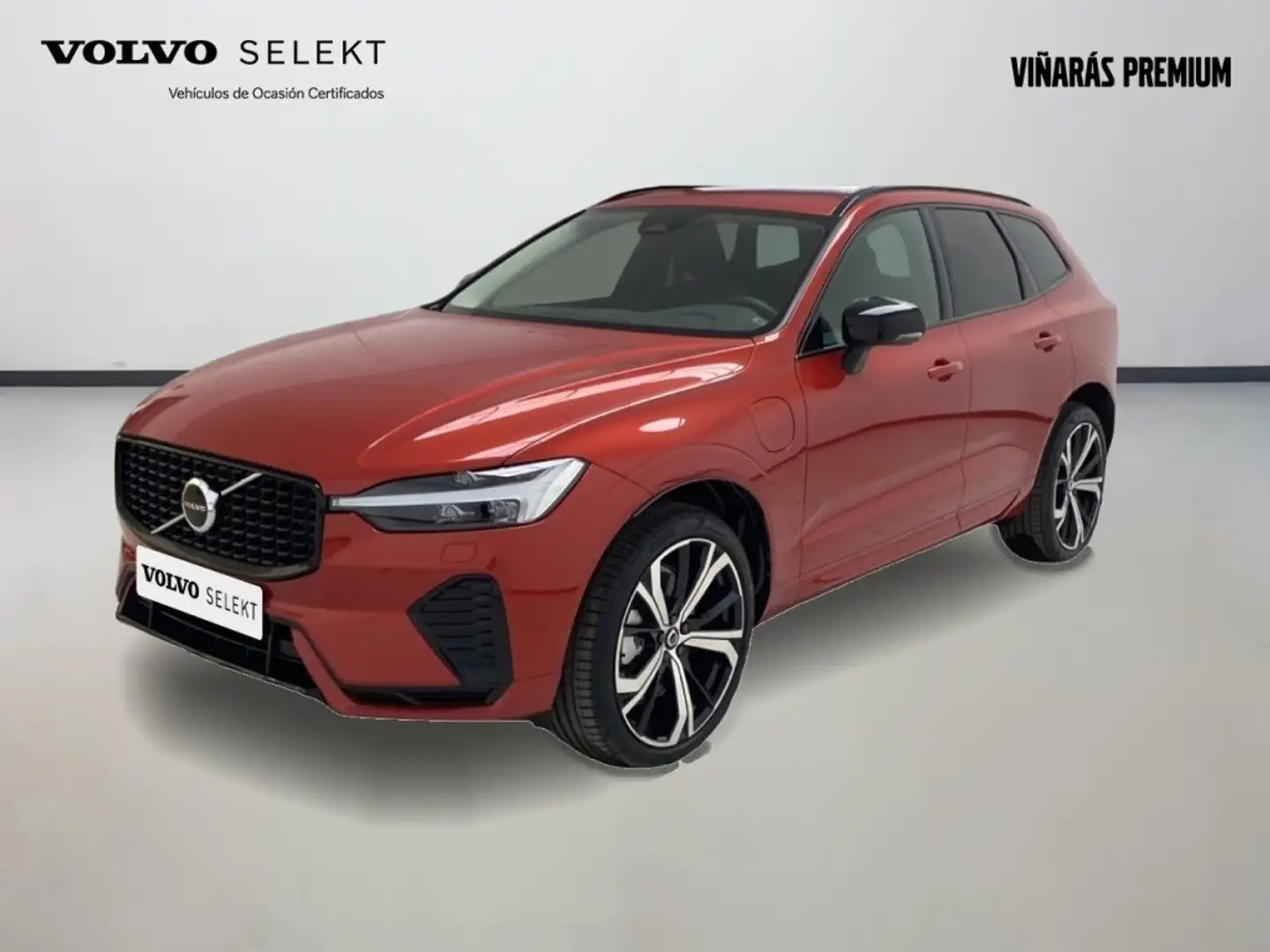 Volvo XC60 T6 Recharge Plus Dark Rojo - 1