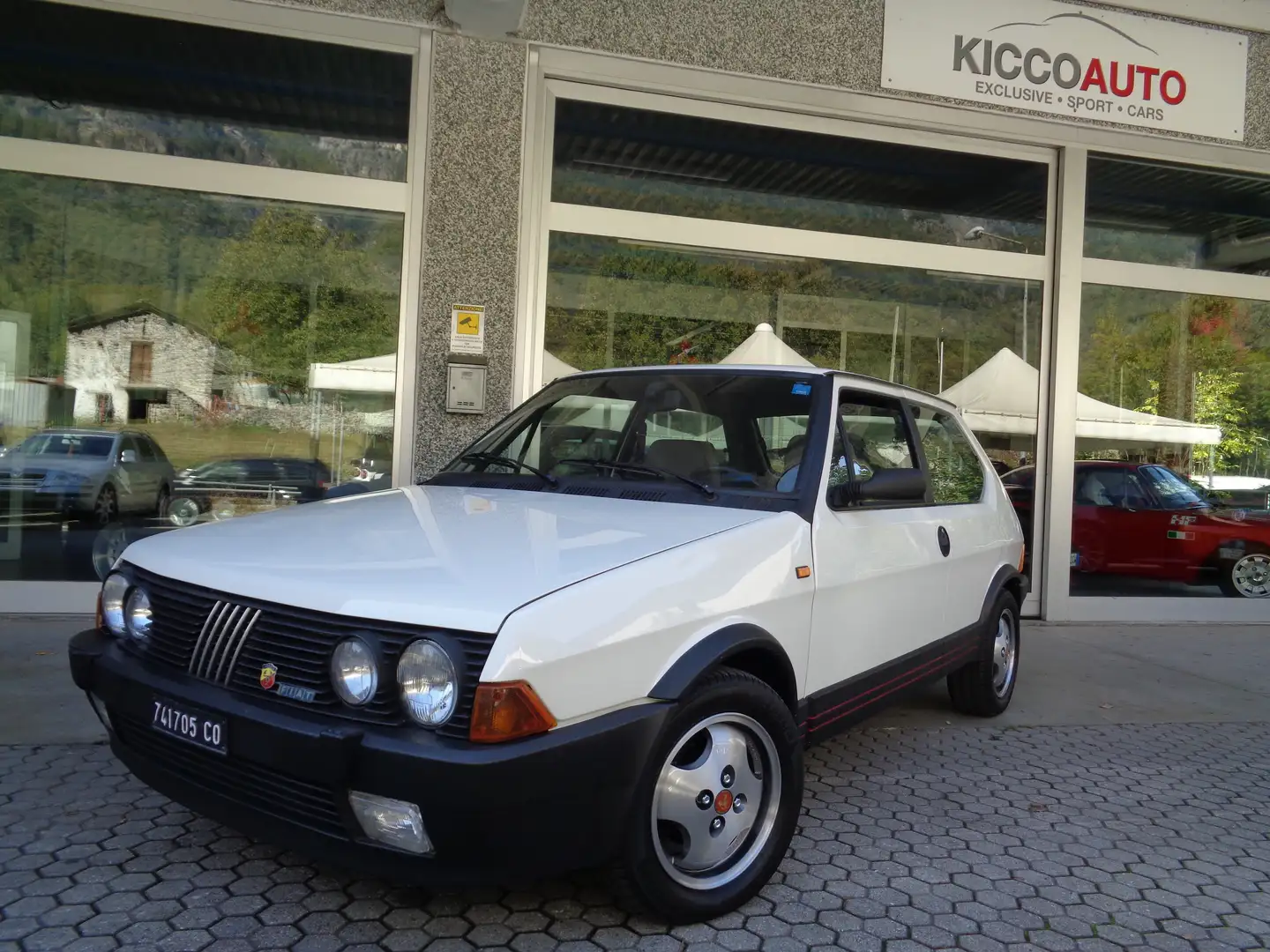 Fiat Ritmo 3p 2.0 TC Abarth 130cv Beyaz - 1