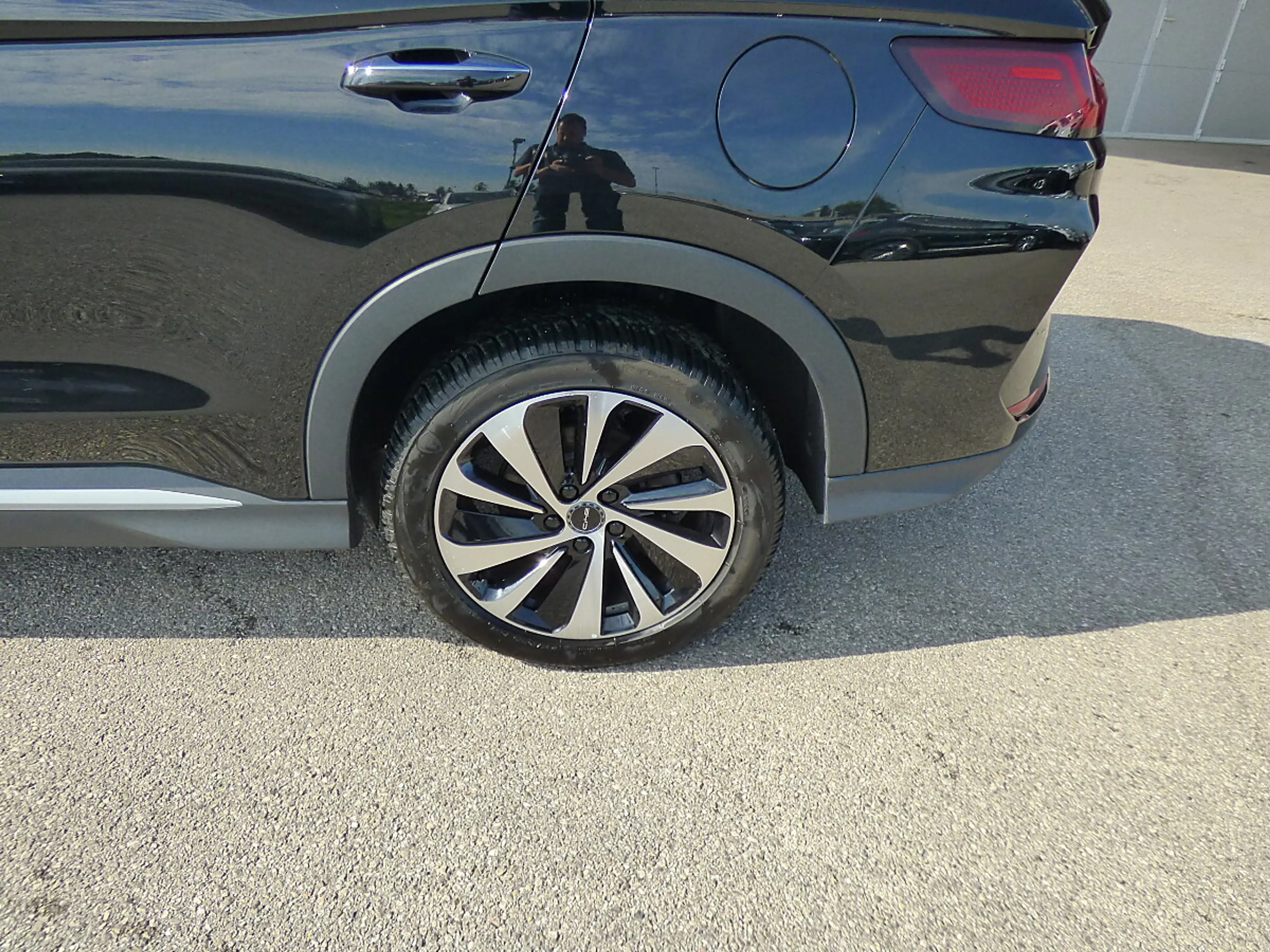 BYD Seal U DM-i PHEV 18,3kWh AWD Design Österreich Paket — photo 5