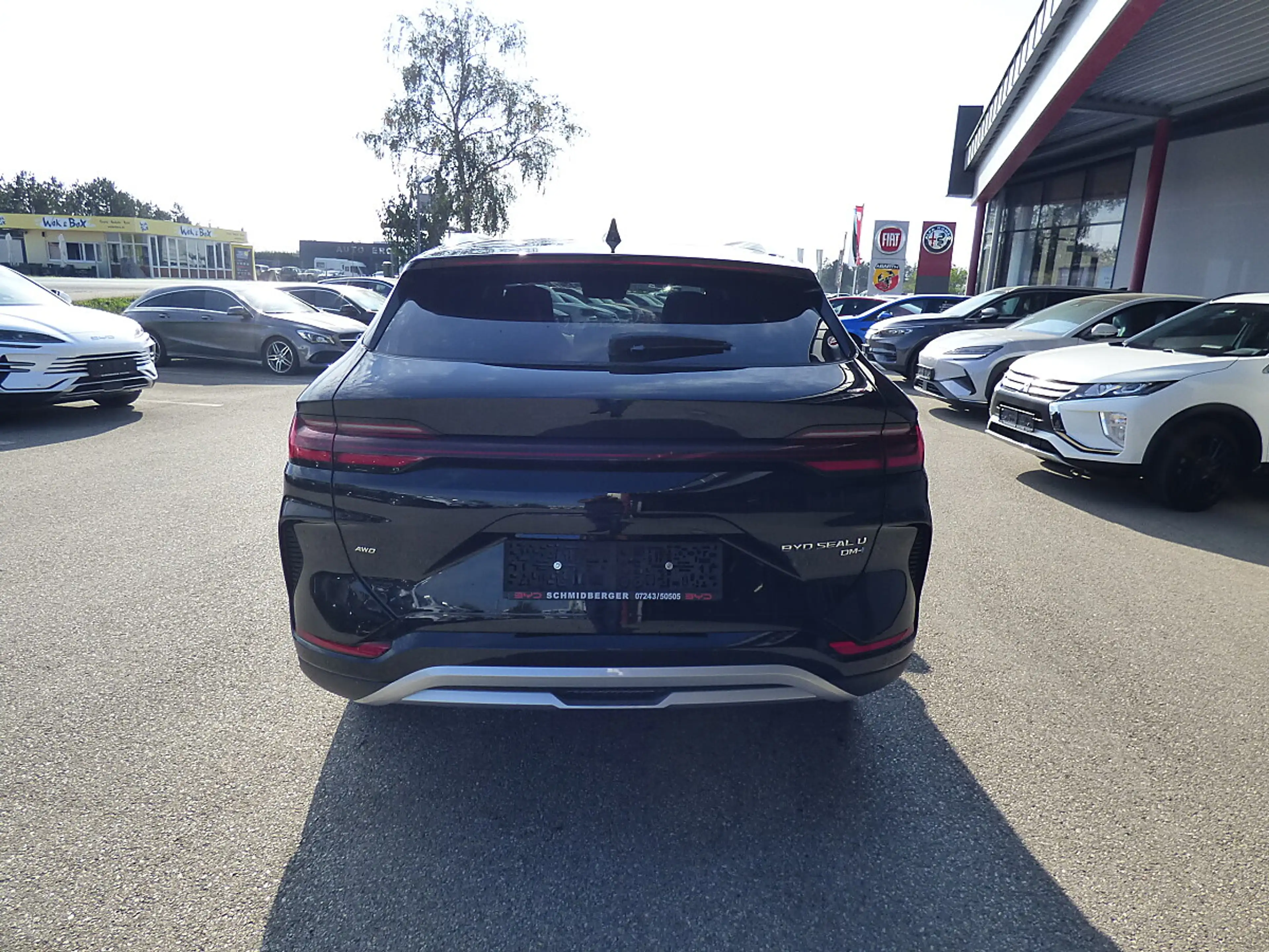 BYD Seal U DM-i PHEV 18,3kWh AWD Design Österreich Paket — photo 4