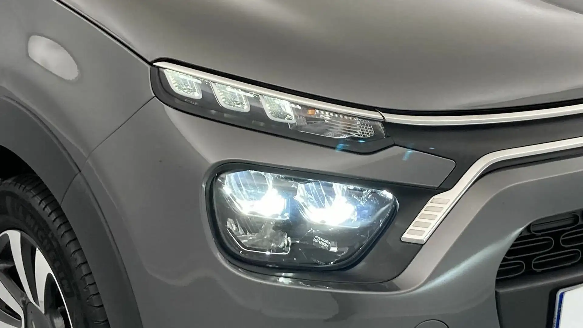 Citroen C3 1.2 PureTech S&S Shine 83 Plateado - 2