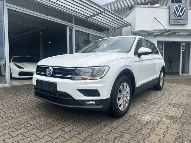 Volkswagen Tiguan 2.0TDI COMFORTLINE*ACC*NAVI*PDC