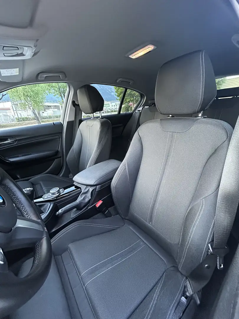 BMW 116 116i Sport Line - 2