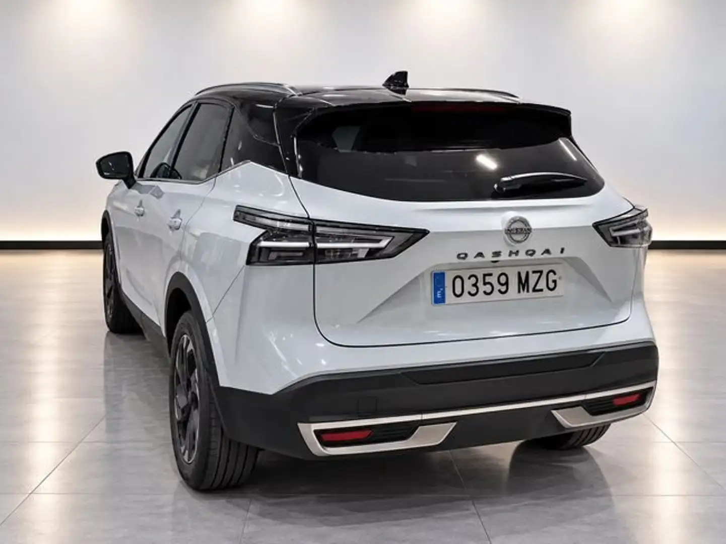 Nissan Qashqai 1.3 DIG-T MHEV 116KW N-CONNECTA CVT 158 5P Blanco - 2
