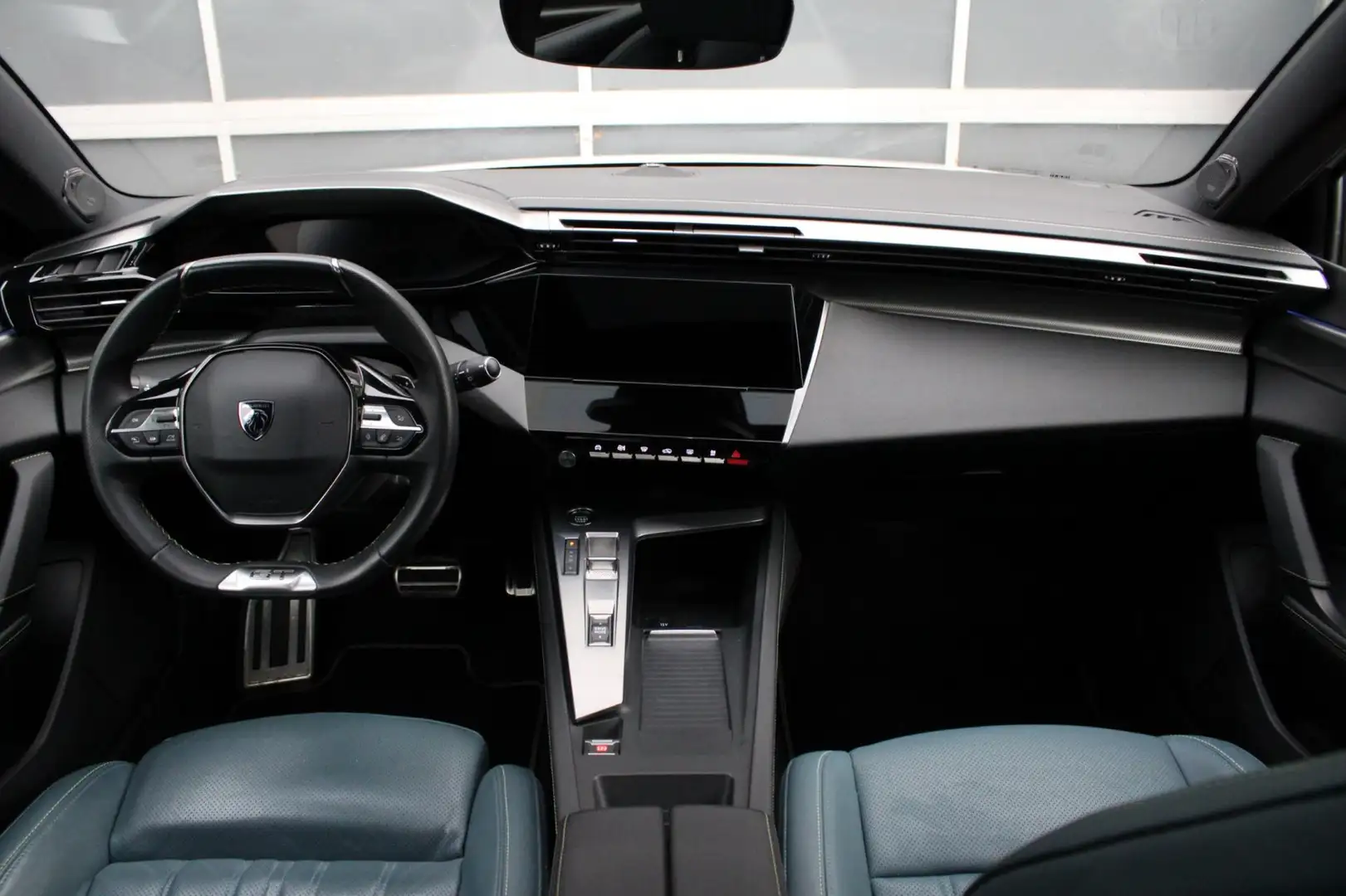 Peugeot 308 SW 1.6 Plug-in Hybrid 180 GT/Pano/Leer Weiß - 2