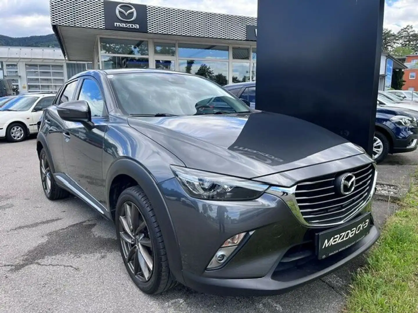 Mazda CX-3 AT Revolution Grau - 2