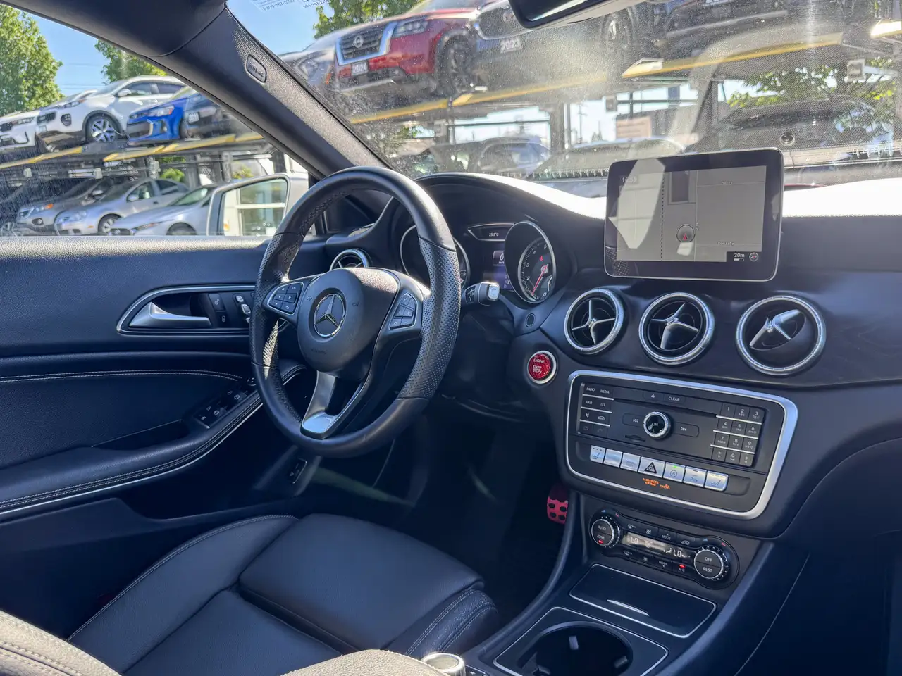 Mercedes-Benz CLA fotografie Mercedes-Benz CLA