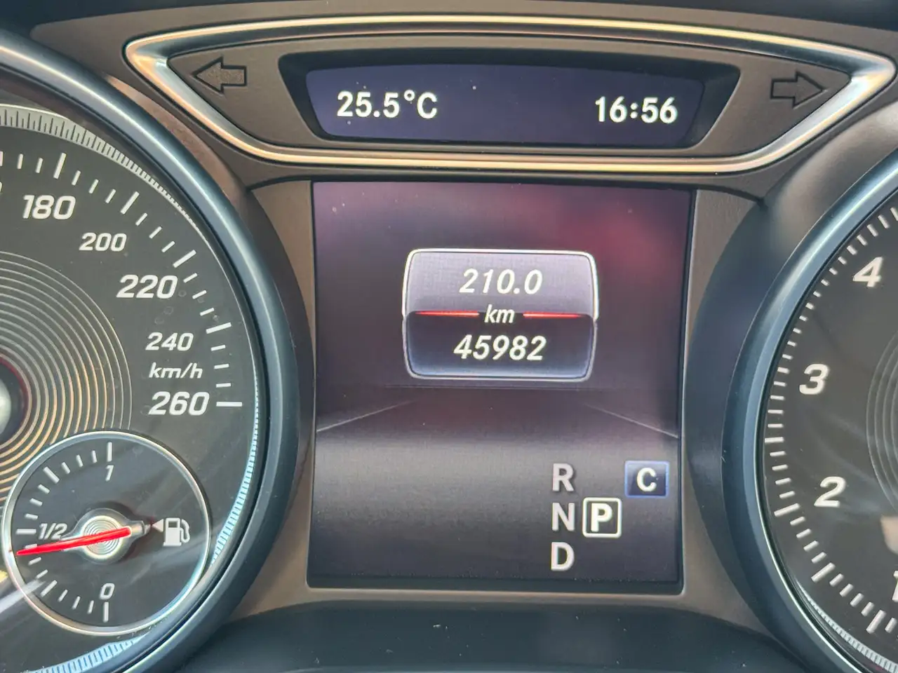 Mercedes-Benz CLA fotografie Mercedes-Benz CLA