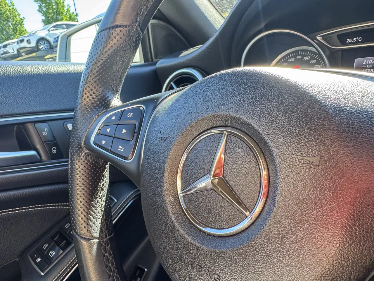 Mercedes-Benz CLA fotografie Mercedes-Benz CLA