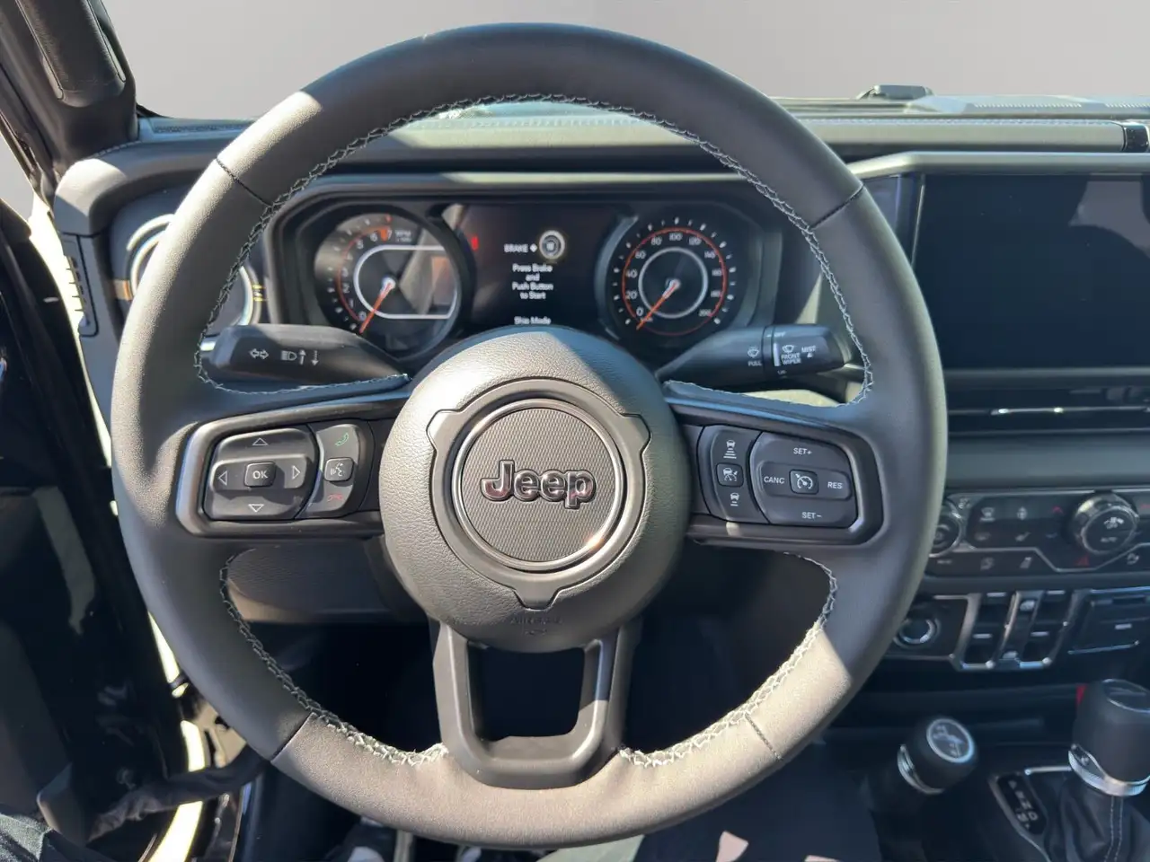 Jeep Gladiator снимка Jeep Gladiator