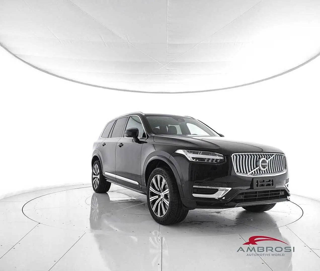 Volvo XC90 B5 AWD Mild hybrid Diesel Plus Bright 7 Sedili Schwarz - 2