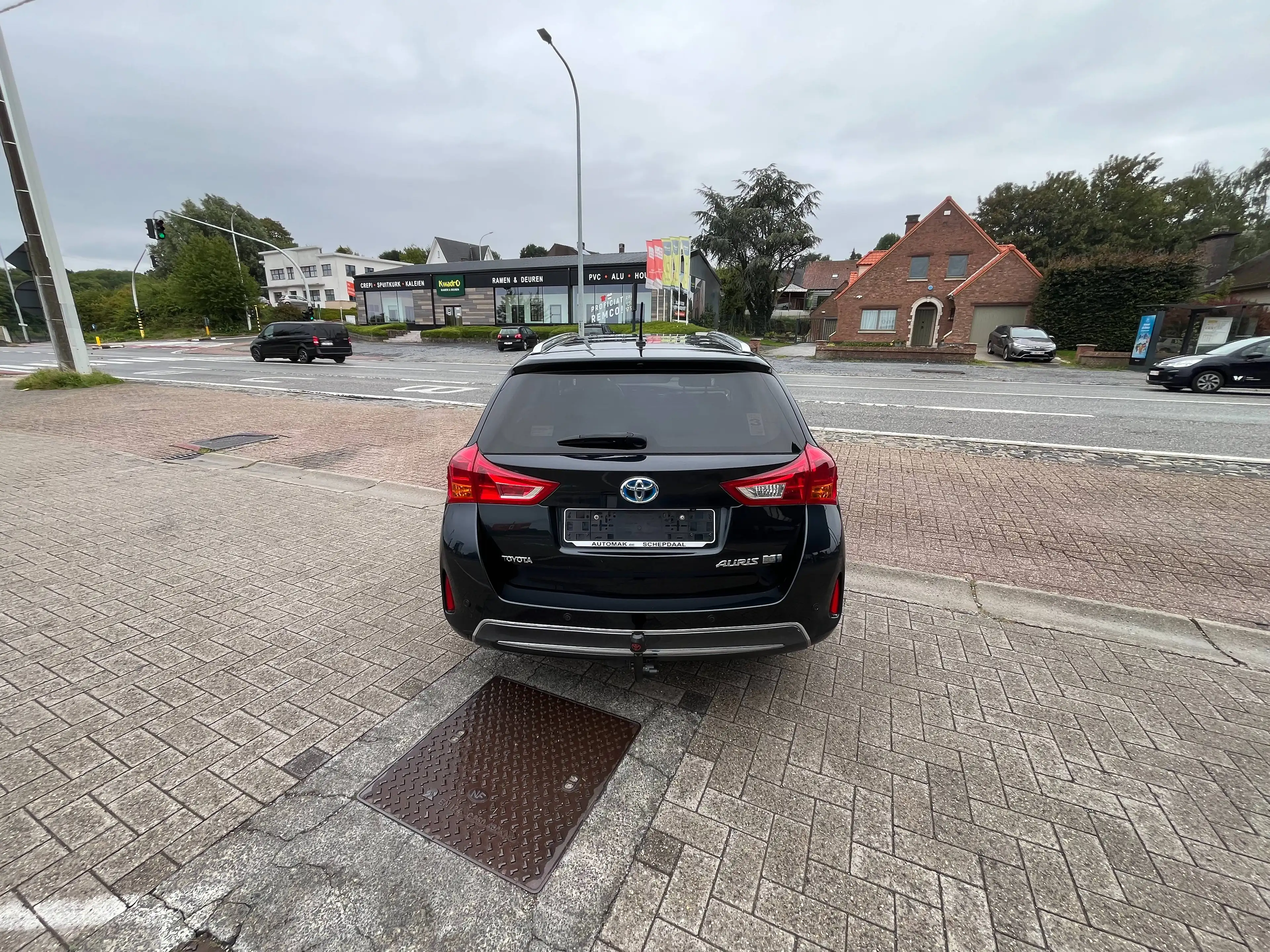 Toyota Auris Auris SW HEV 1.8i HSD Premium CVT — photo 5