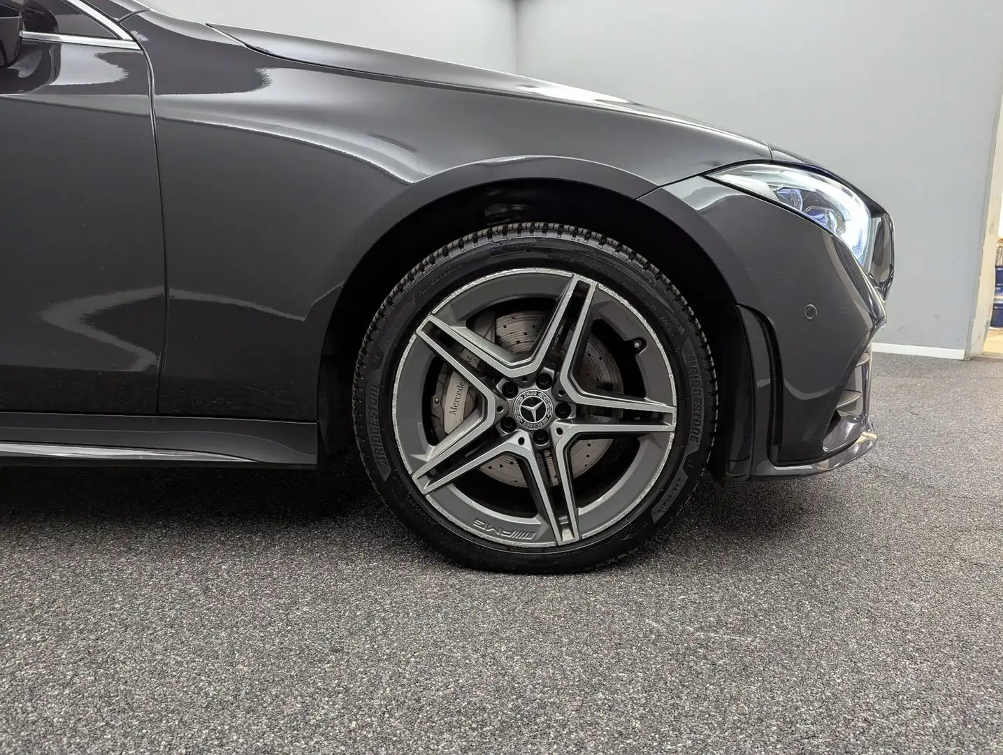 Mercedes-Benz CLS 400 d 4M AMG-LINE*WIDE*DISTR*360°*HEAD-UP Gris - 2