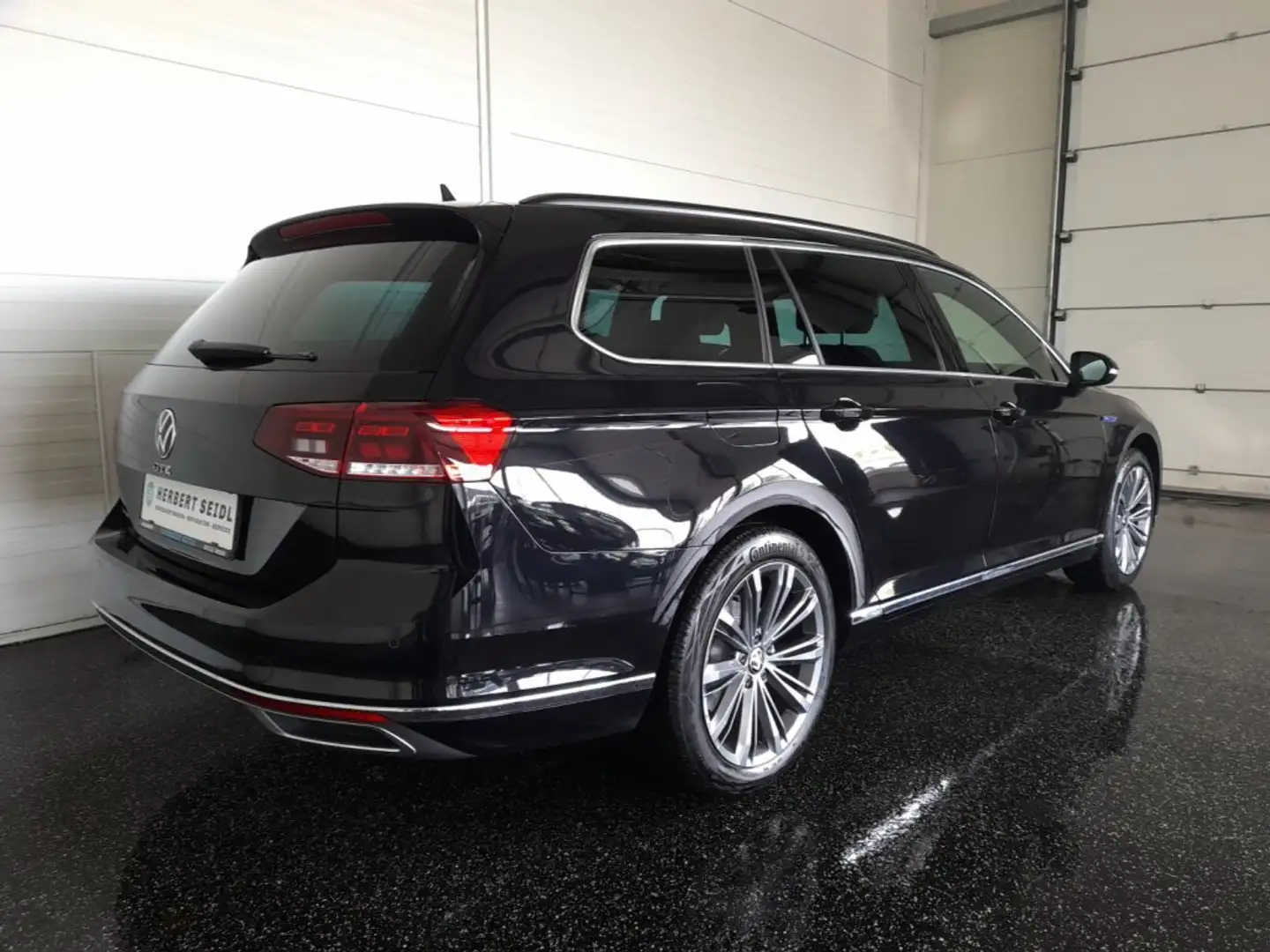 Volkswagen Passat Variant GTE PHEV DSG *18 ZOLL / VIRTUELL / LED / NAVI / ACC / KAMERA / SPORT MASSAGESITZ* Schwarz - 2