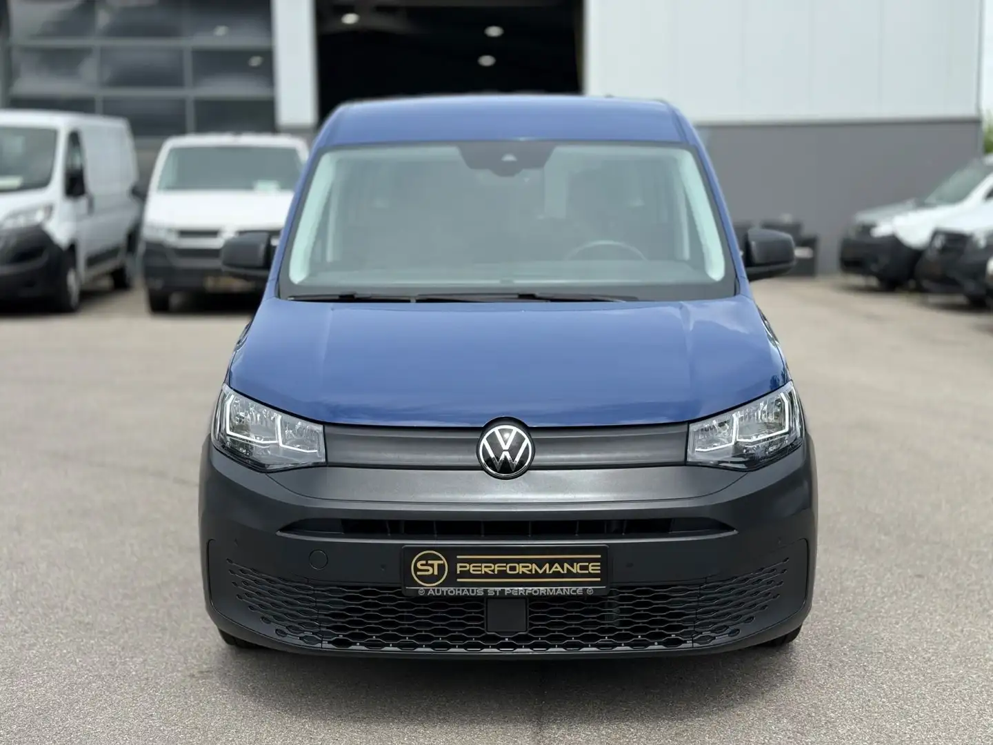 Volkswagen Caddy 2.0 TDI Maxi KLIMA NAVI TEMPOMAT 1HAND PDC Bleu - 2