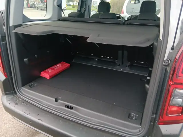 Fiat Doblo view 14
