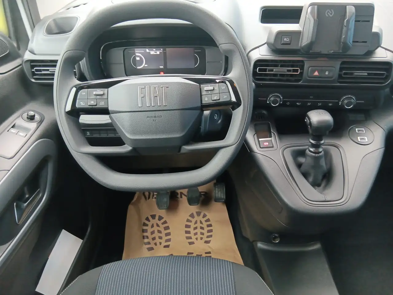 Fiat Doblo Doblo M Diesel 130 MT 12