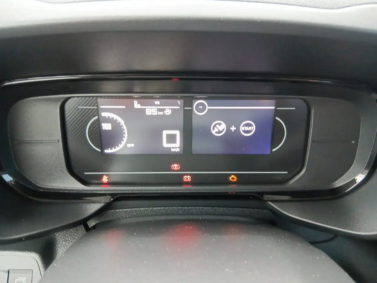 Fiat Doblo Doblo M Diesel 130 MT 9