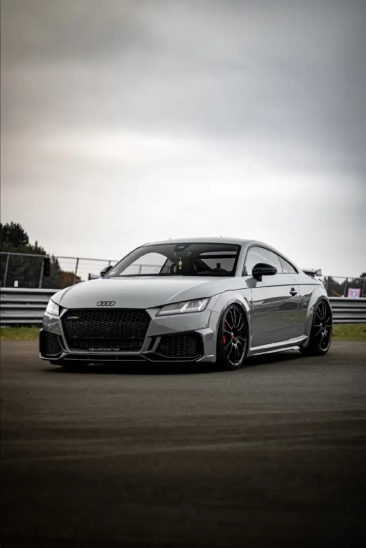 Audi TT RS 2.5 TFSI quattro Grau - 2