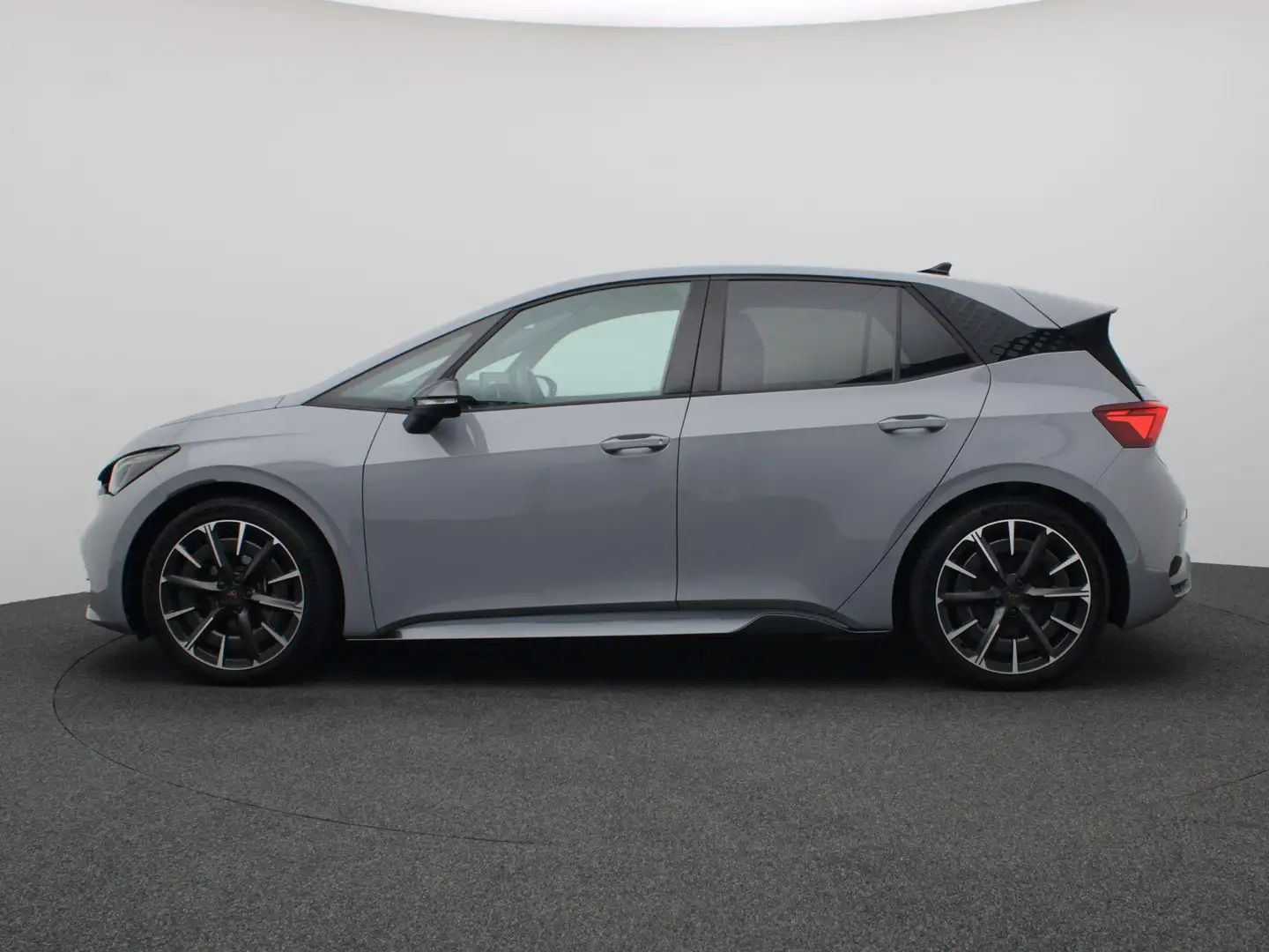CUPRA Born Performance 62 kWh 231PK Achteruitrijcamera, Beats Grau - 2