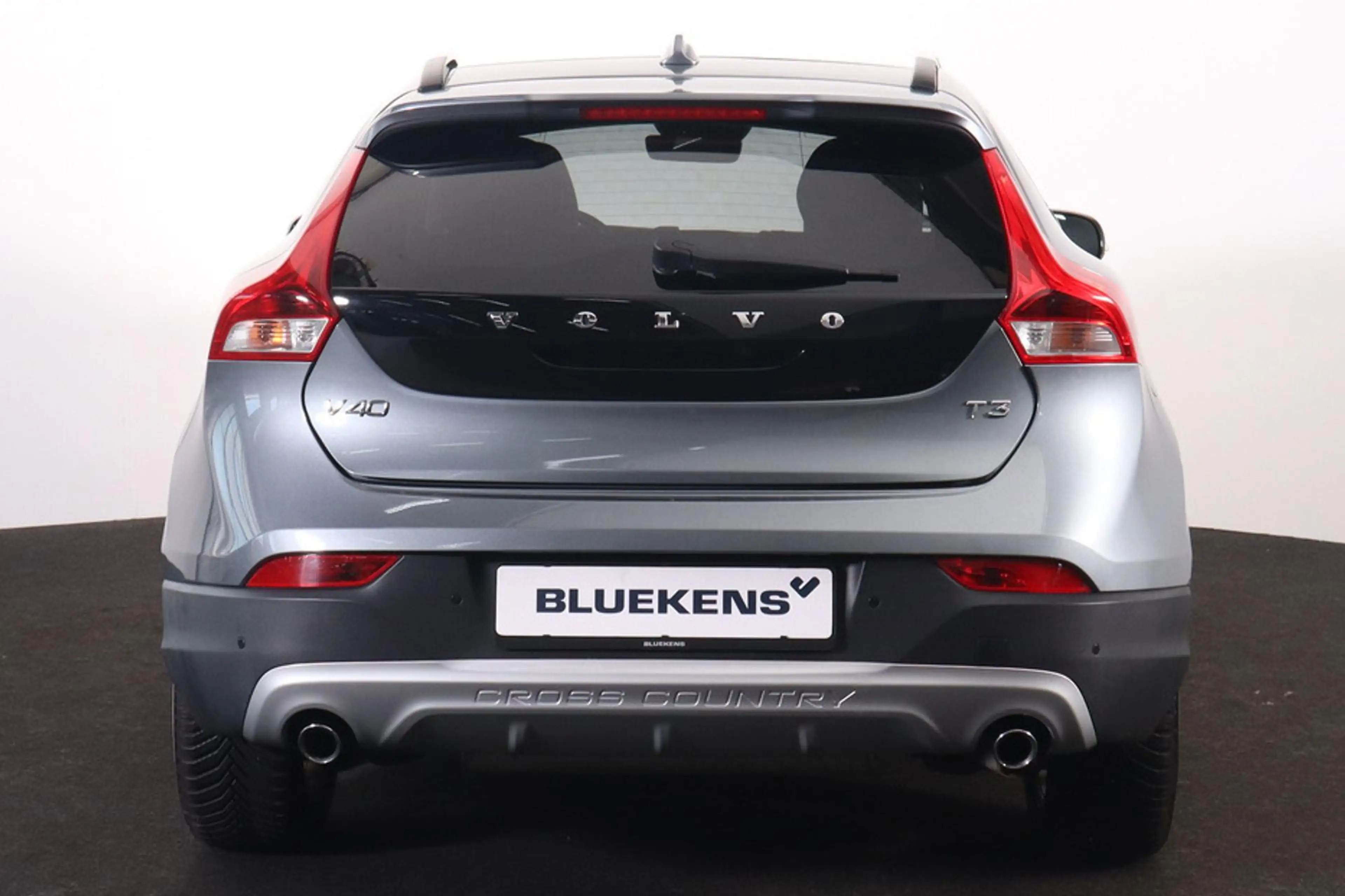 Volvo V40 Cross Country T3 PolarPlus Luxury - Panoramadak - Harman/Kardon — photo 4