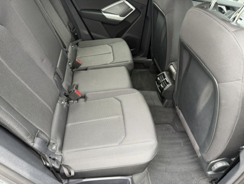 Audi Q3 35 TFSI Business Sport S tronic  Camera AdapCruise Trekhaak Zetelverwarming AppConnect Led — photo 10
