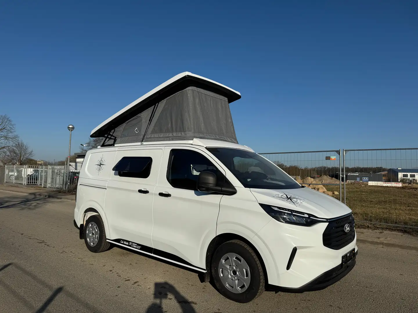 Ford Transit Custom Car Klinik Action Camper, Aufstelldach, Solar Weiß - 2