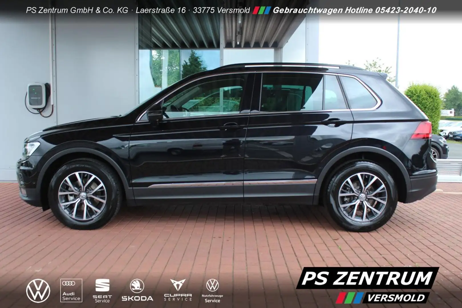 Volkswagen Tiguan 1.5 TSI DSG Comfortline AHK CAM PANO LED Schwarz - 2