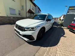 Volkswagen Tiguan Allspace 2.0 TDI R Line 4Mot. Black & St