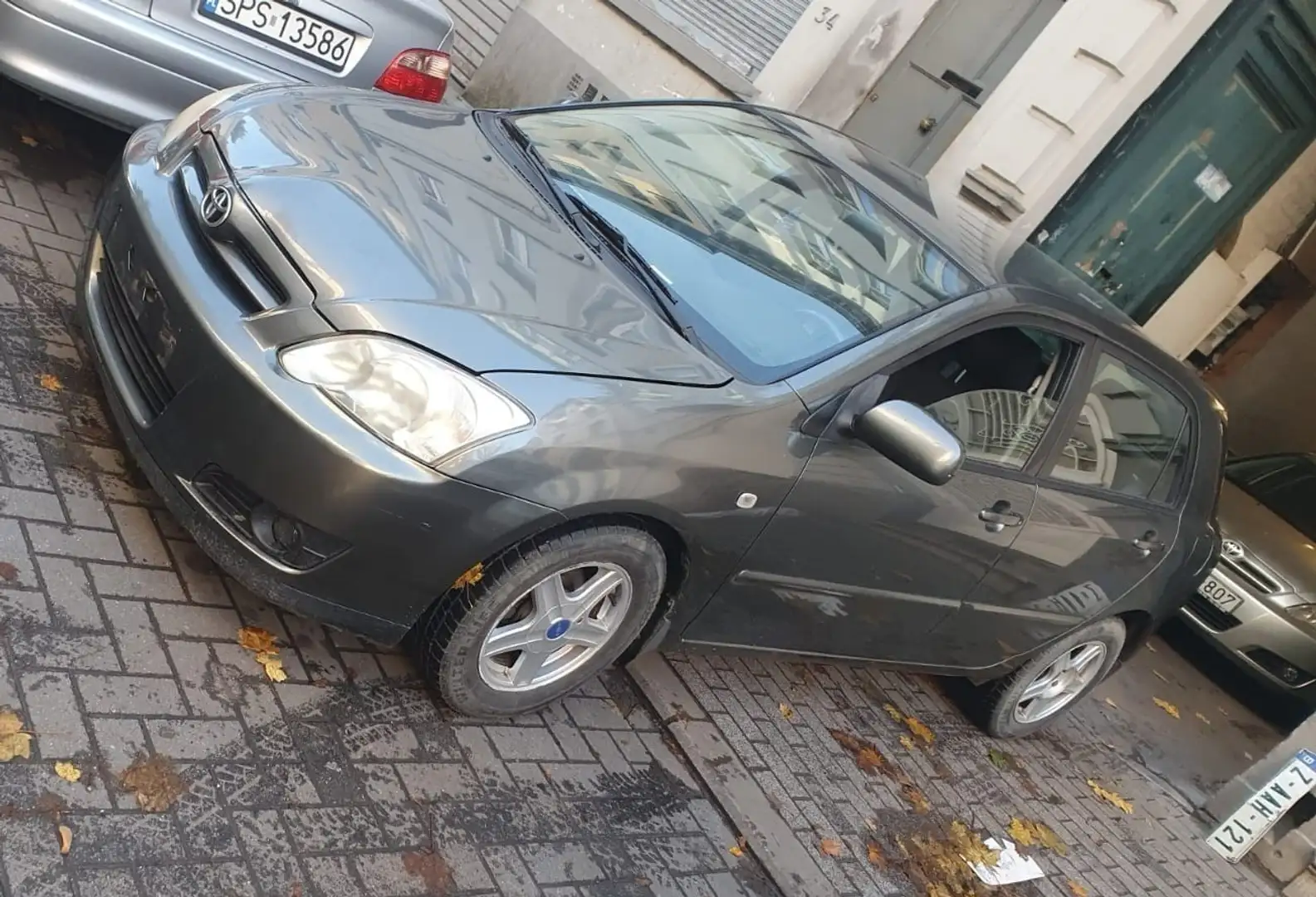 Toyota Corolla 1.6i GLi Liftback - 1