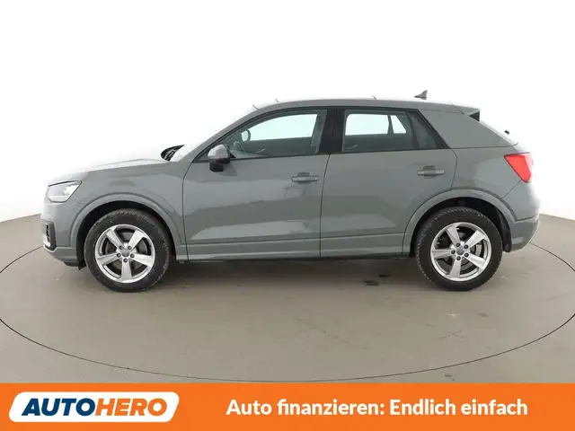 Audi Q2 view 3