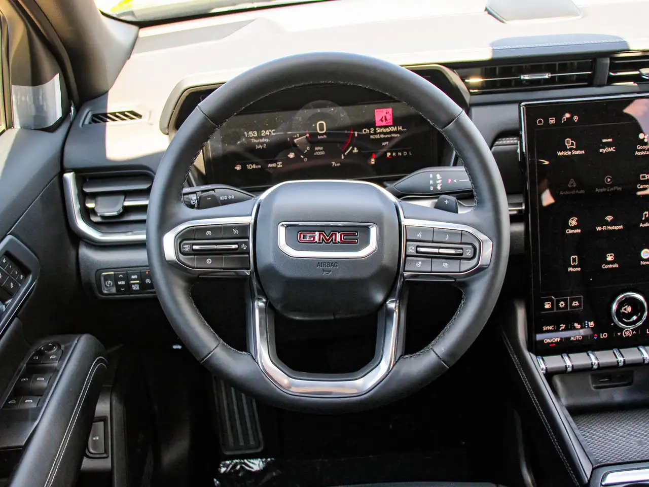 GMC Terrain photo GMC Terrain