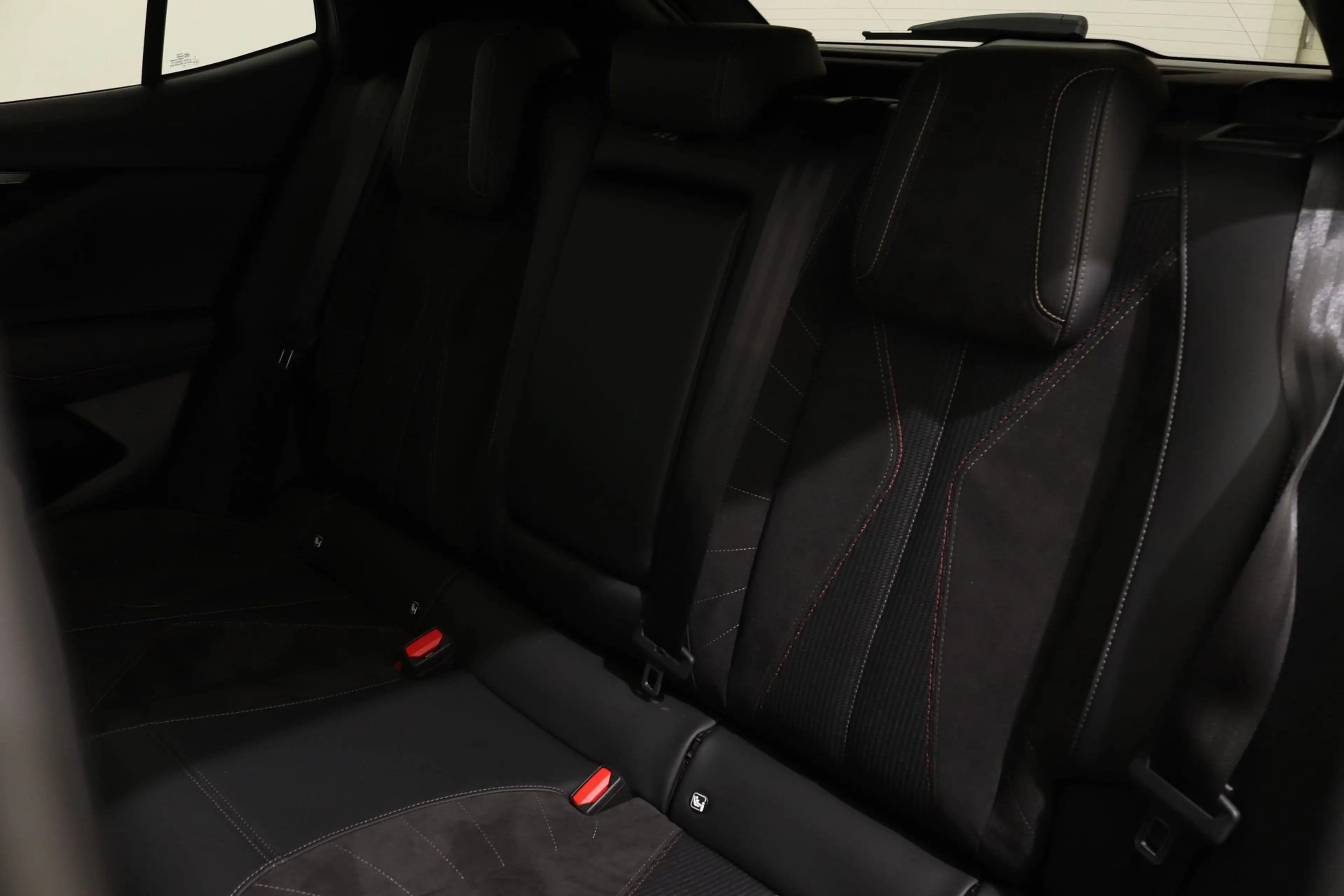DS Automobiles DS 4 1.2 PURETECH 130PK PERFORMANCE LINE PLUS EAT8 | El — photo 5
