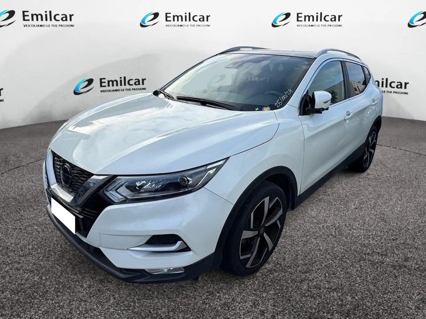 Nissan Qashqai 1.6 dCi 2WD N-Connecta Blanc - 1