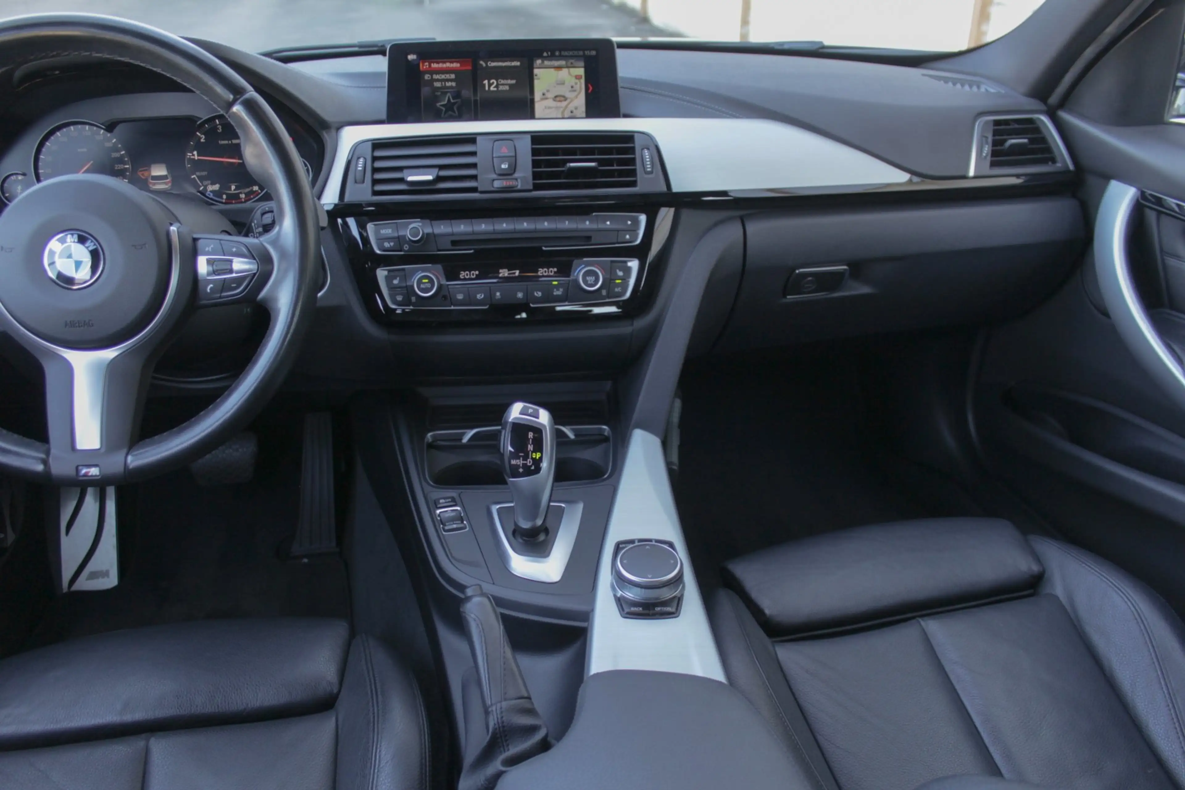 BMW 318 3-serie Touring 318i Edition M Sport Shadow Execut — photo 9