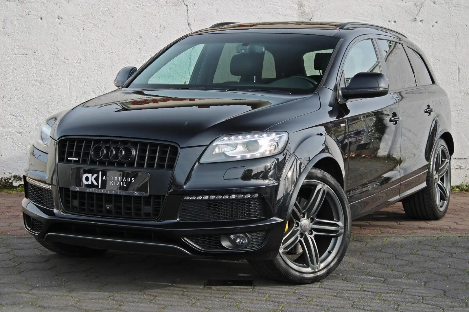 Audi Q7 3.0TDI S line Sport Plus advanced 7 Sitzer Schwarz - 1