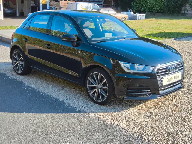 Audi A1 view 2