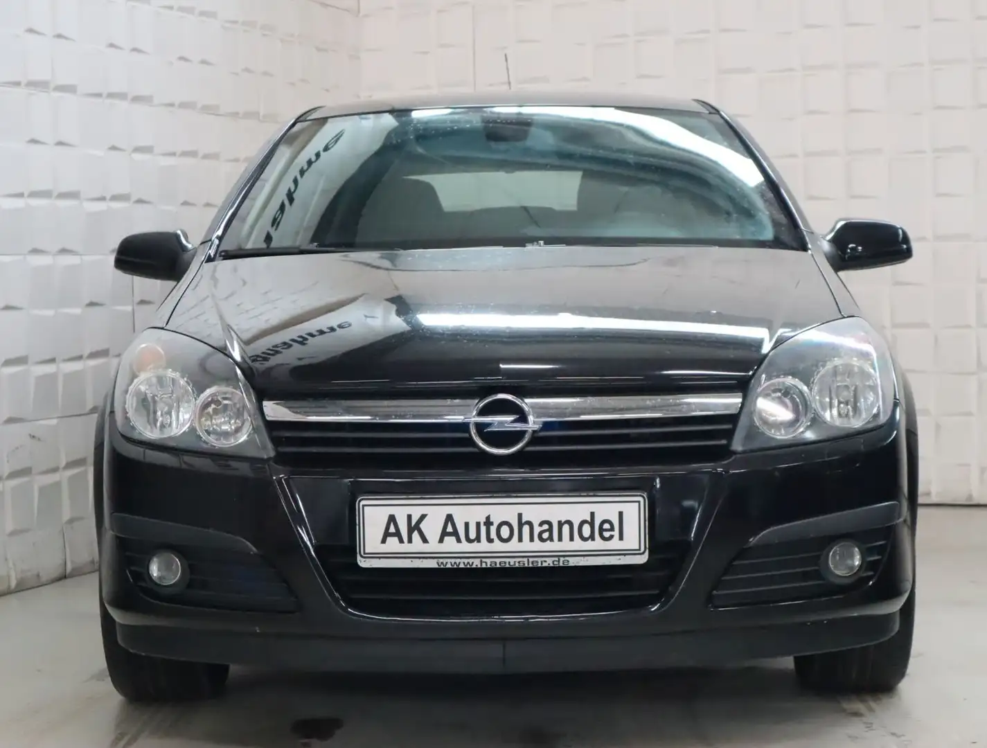 Opel Astra H Lim. Edition Tempomat Klimaanlage Schwarz - 2