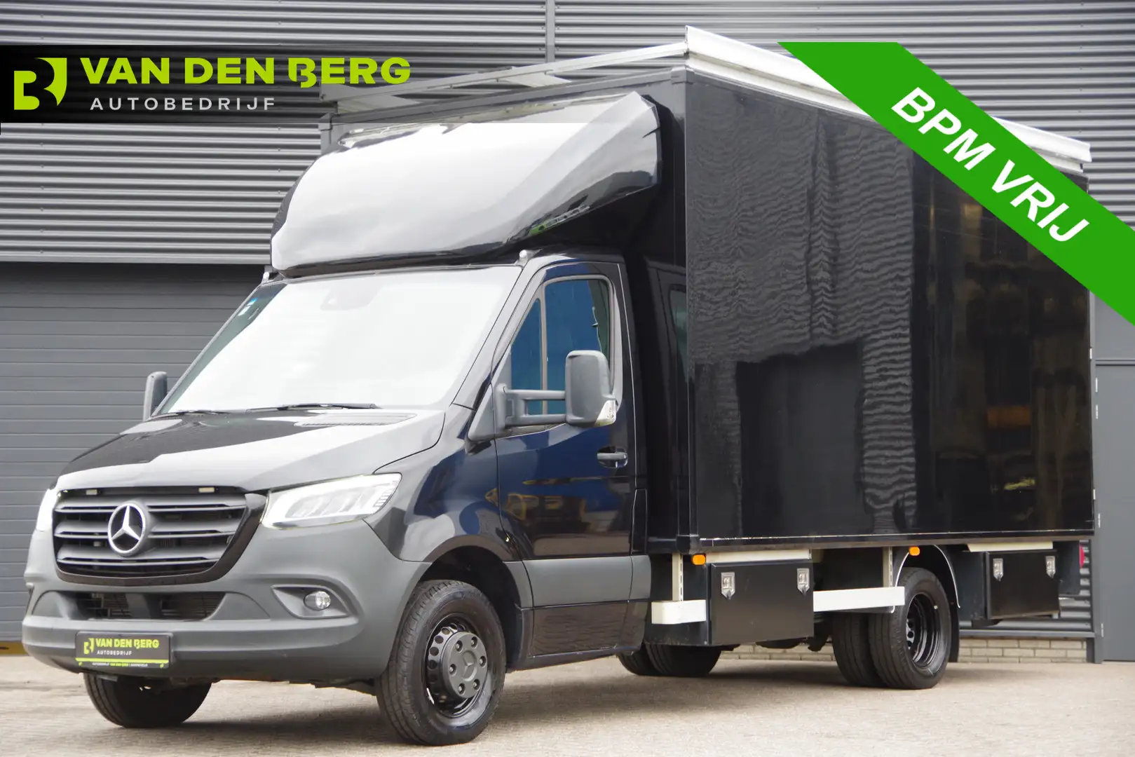 Mercedes-Benz Sprinter 519 3.0 CDI V6 BAKWAGEN, AUT. LED, CAMERA, MBUX10' Noir - 1