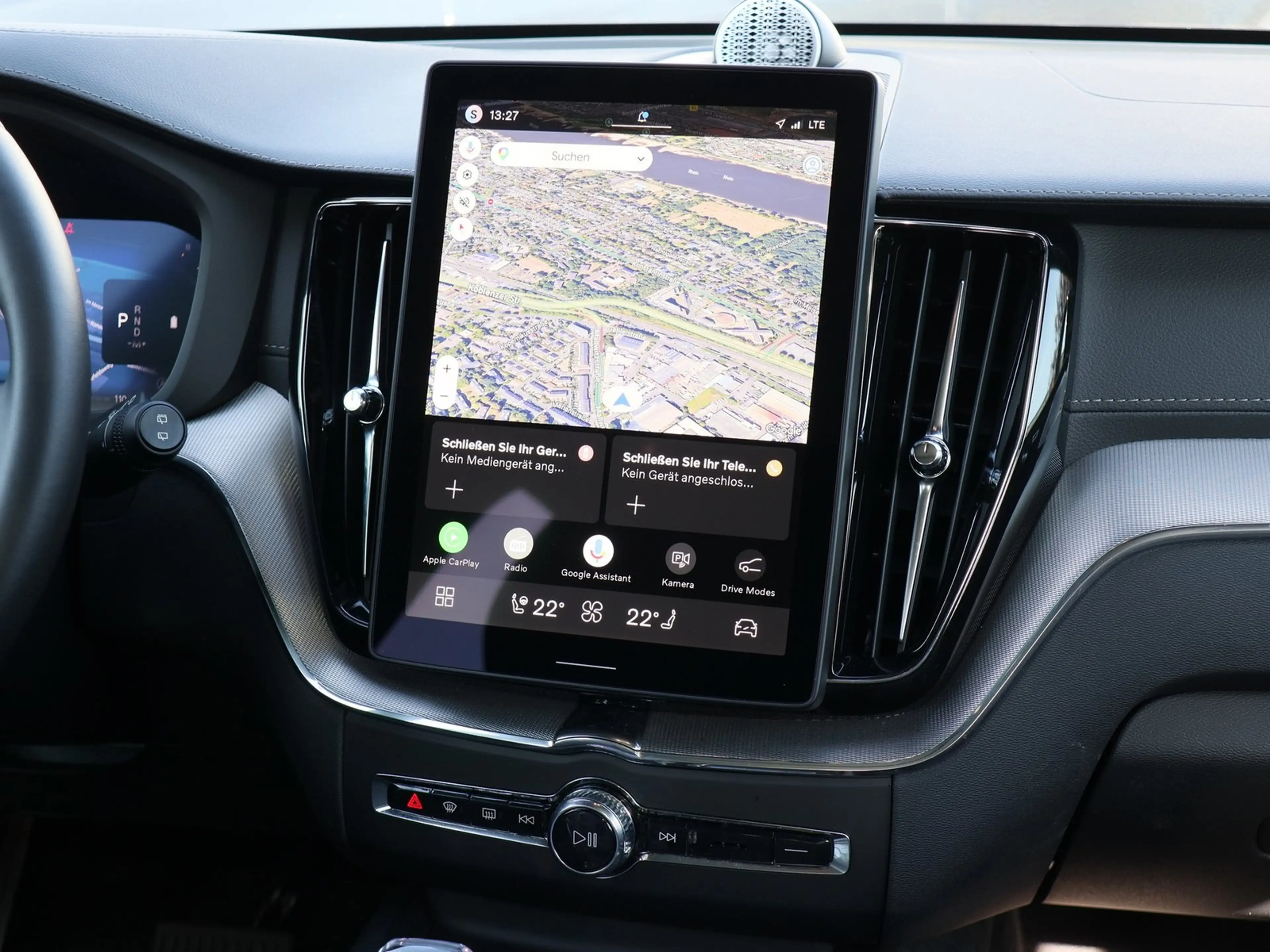 Volvo XC60 B5 AWD Ultra Black Edition Navi*PDC*LED — photo 7