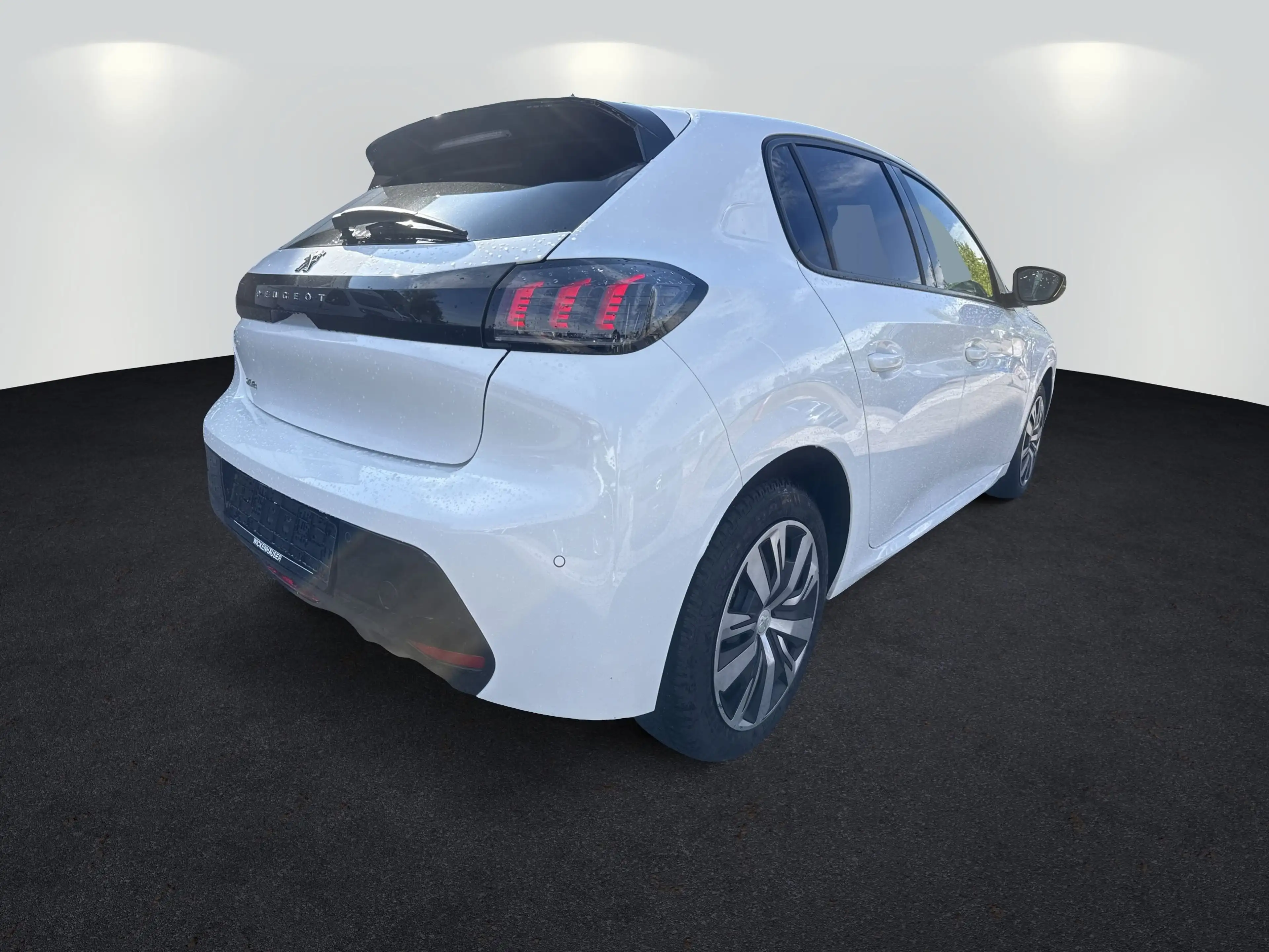Peugeot 208 1.2 PureTech 100 Allure Pack LED+Navi+SHZ+Kam — photo 4